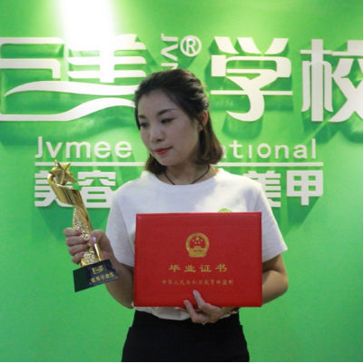 四川美(měi)容美(měi)發培訓學校(xiào)哪個(gè)好(hǎo)